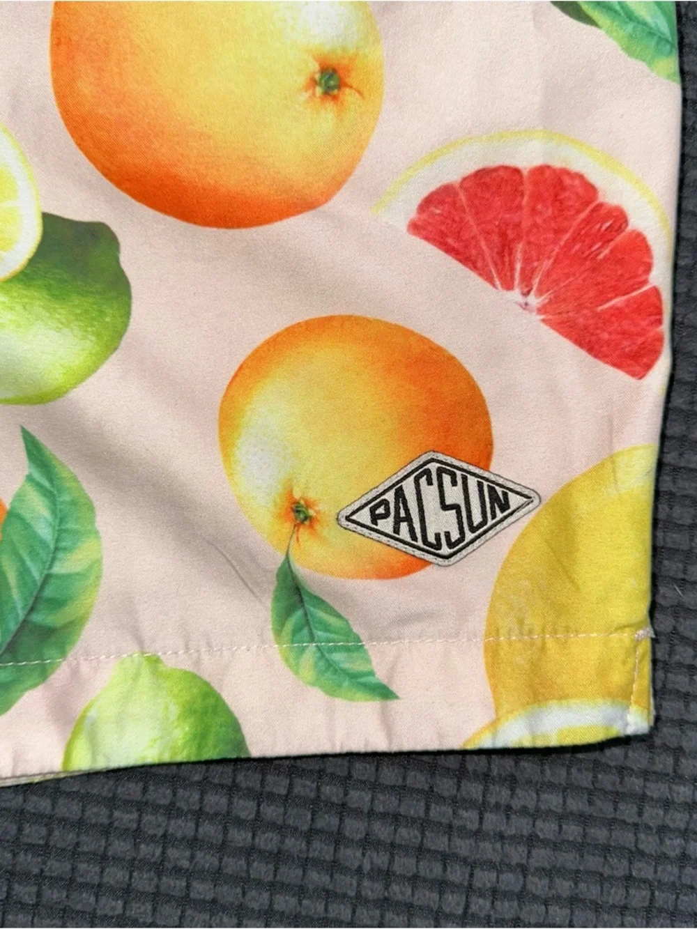 PacSun Citrus Print Swim Trunks Mens Large Mesh Lined Beach Shorts